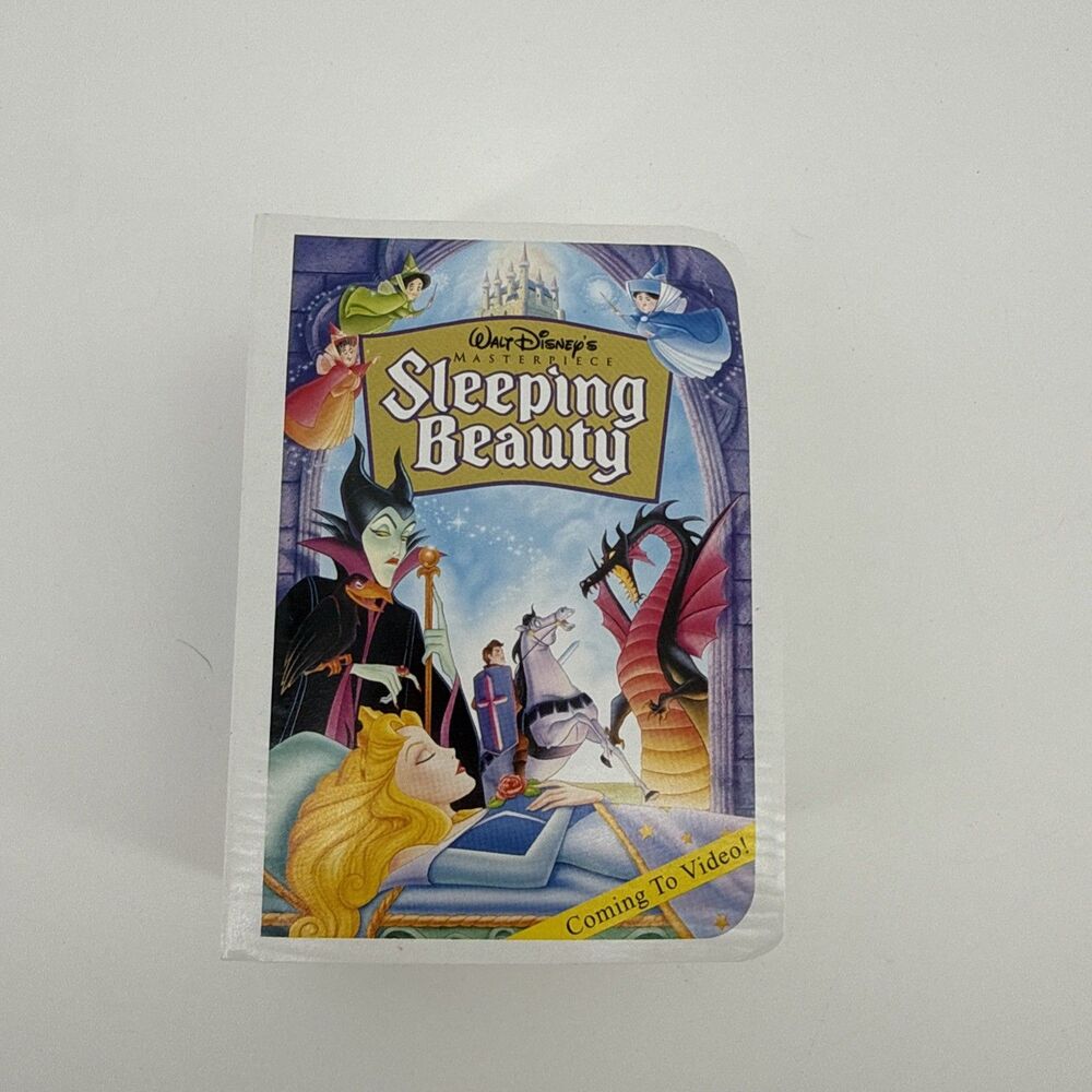 1996 Disney Sleeping Beauty McDonalds Happy Meal Toy - Sleeping Beauty